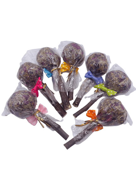 Timothy Hay Mix Flower Lollipop Treat For Rabbit, Hamsters, Guinea Pigs, Chinchillas & Small Rodents