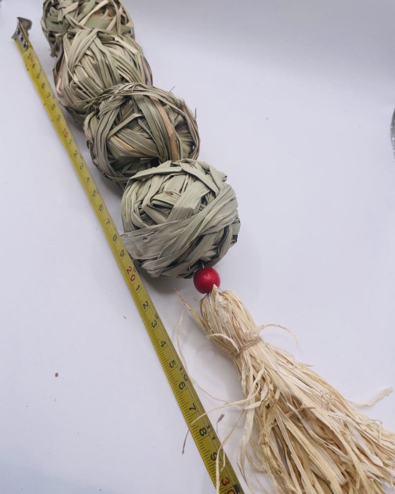 Timothy Grass Balls Hanging Toy/Treats Treat for Rabbit, Hamsters, Guinea Pigs, Chinchillas & Small Rodents