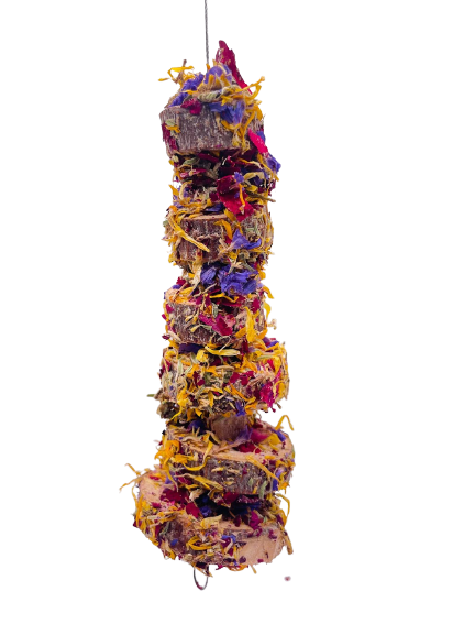 Hanging Apple Wood Forage Chips Treat For Rabbit, Hamsters, Guinea Pigs, Chinchillas & Small Rodents